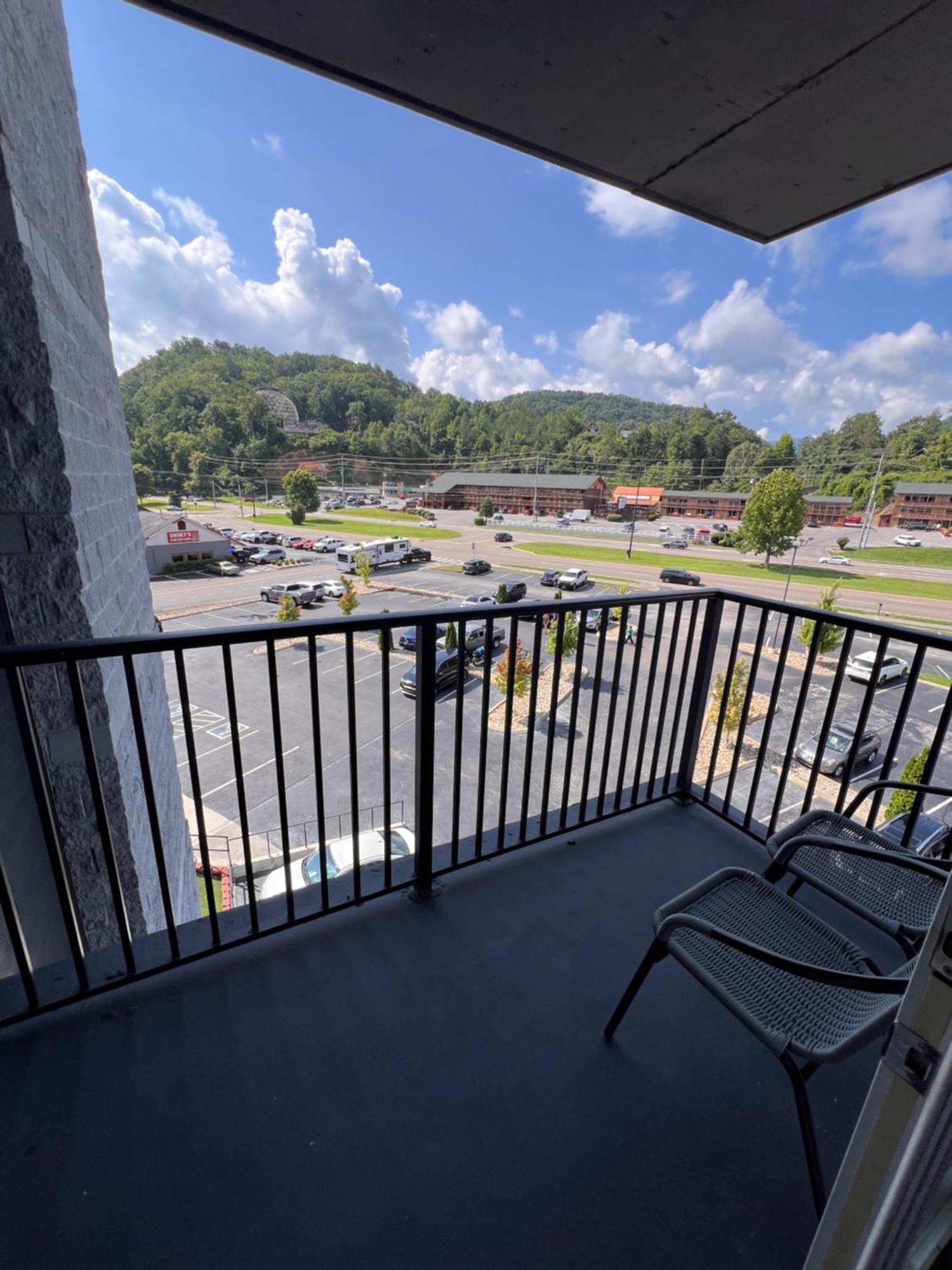 Country Inn & Suites By Radisson, Pigeon Forge South, Tn Екстериор снимка